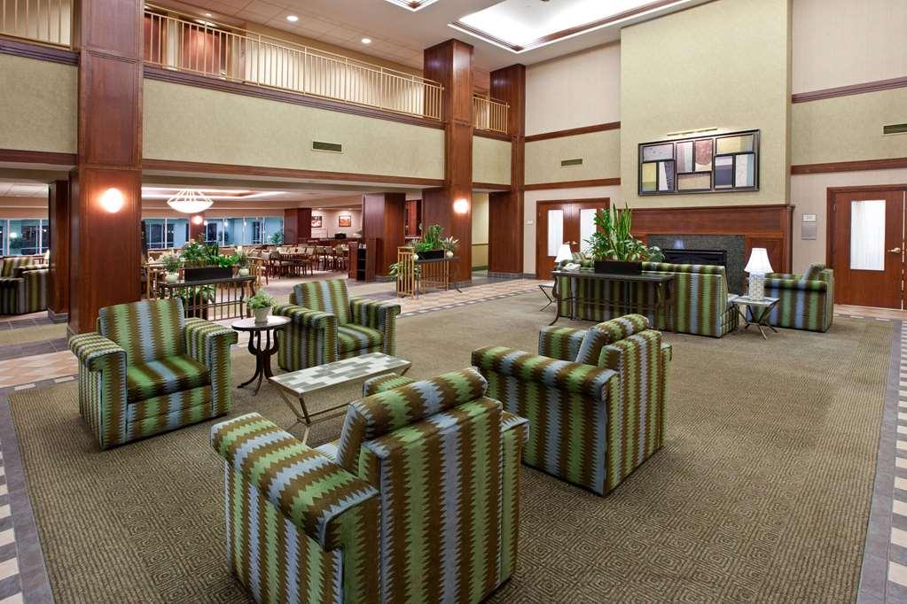 La Quinta By Wyndham Bannockburn-Deerfield Hotel Interior photo